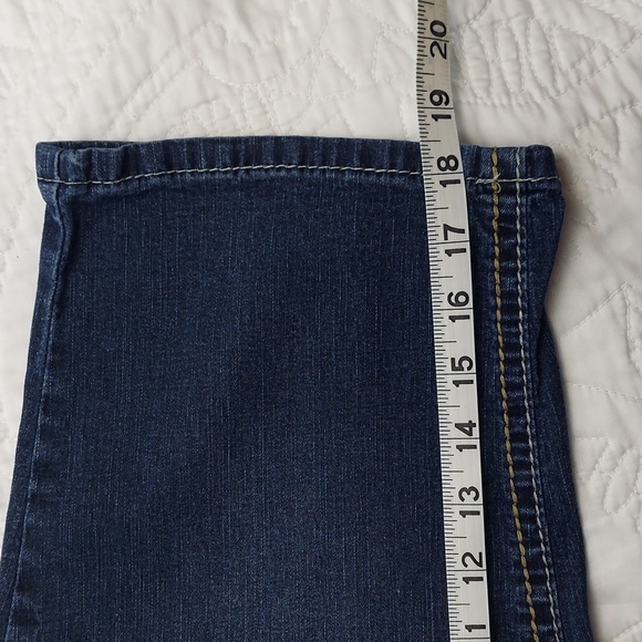 • Appollo Jeans Blue Cropped Capri Jeans with Stretch, Size 17/18, Like New - Picture 8 of 8